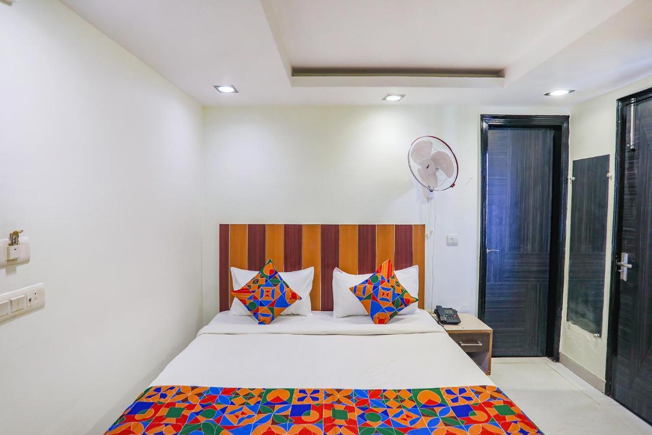 ניו דלהי Fabhotel Trio Continental Patel Nagar מראה חיצוני תמונה