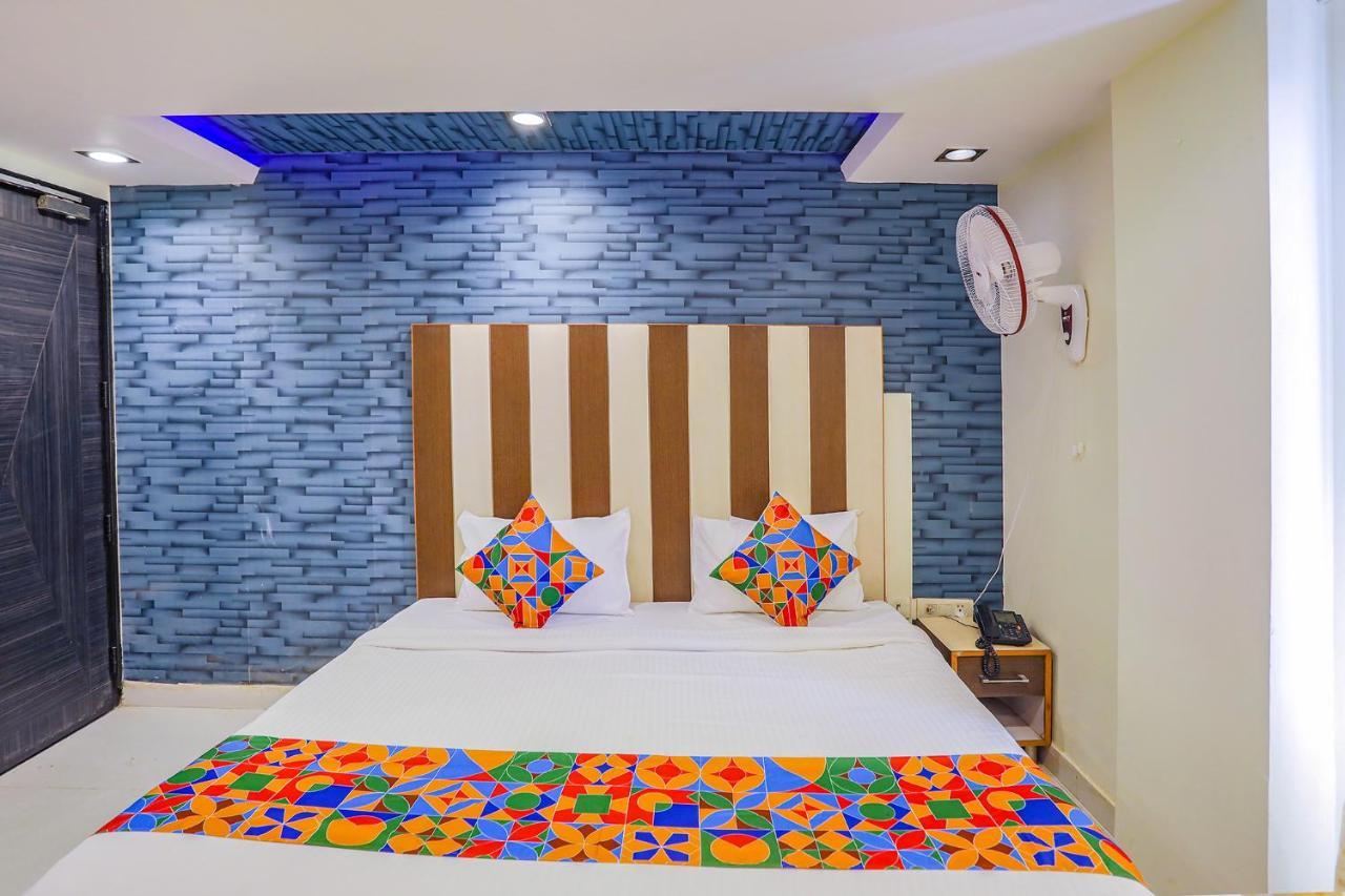 ניו דלהי Fabhotel Trio Continental Patel Nagar מראה חיצוני תמונה